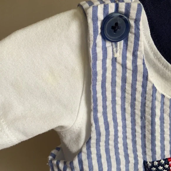 Blue striped crab seersucker romper with undershirt size 3-6 months. - Picture 4 of 4